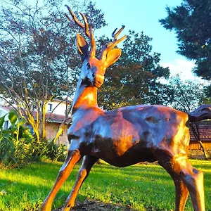Le Logis De La Ferme Aux Cerfs Hébergement de vacances
